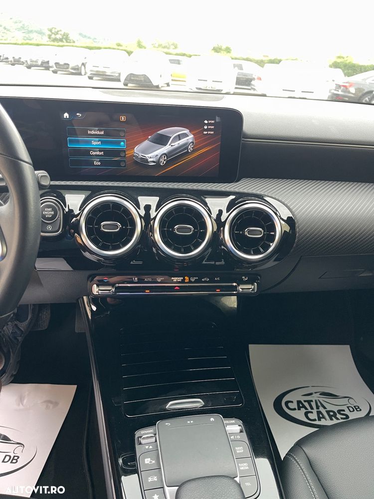 MERCEDES-BENZ A-Class 2022 — imagine 36