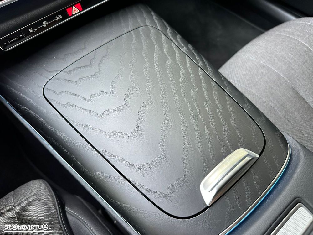 Mercedes-Benz E 300 de - 26