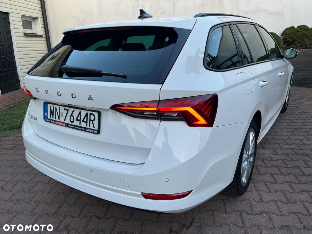 Skoda Octavia 1.5 TSI ACT Ambition - 8