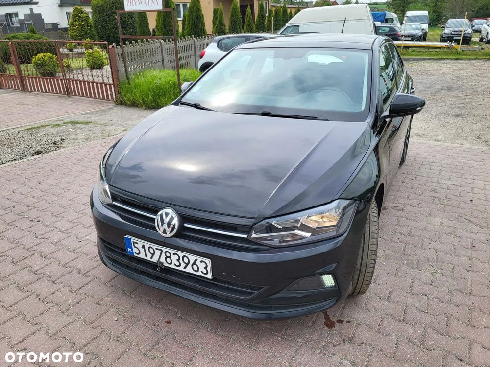 Volkswagen Polo - 11