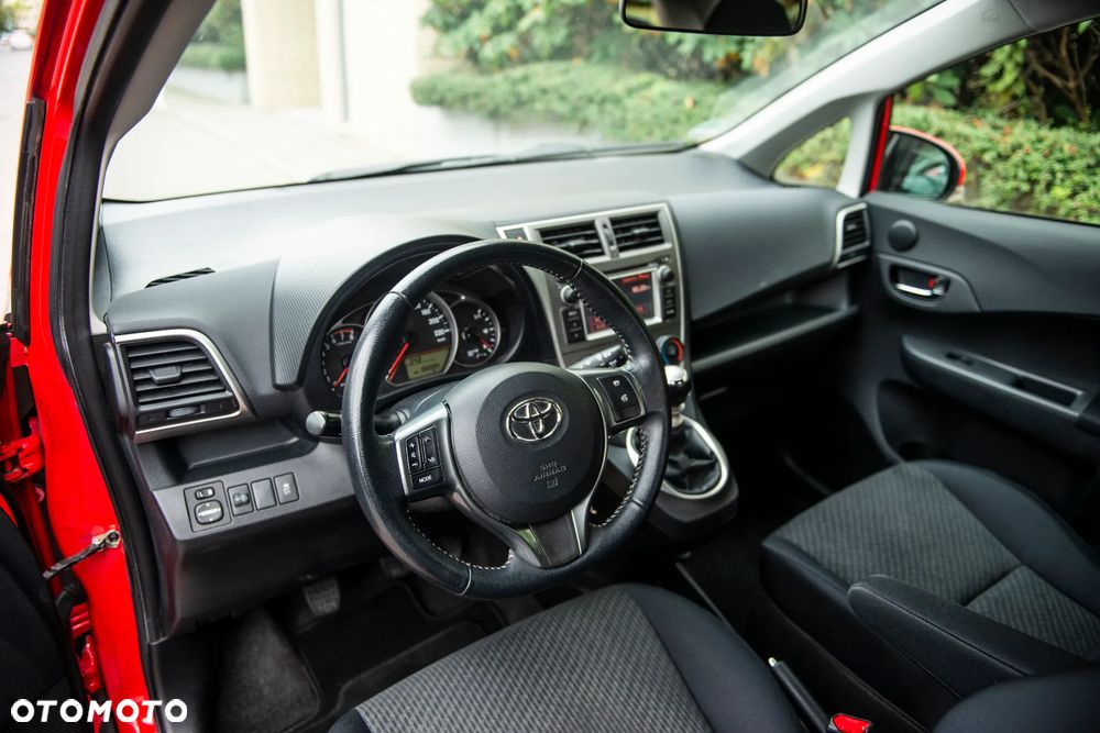 Toyota Verso S 1.33 VVT-i Comfort - 16