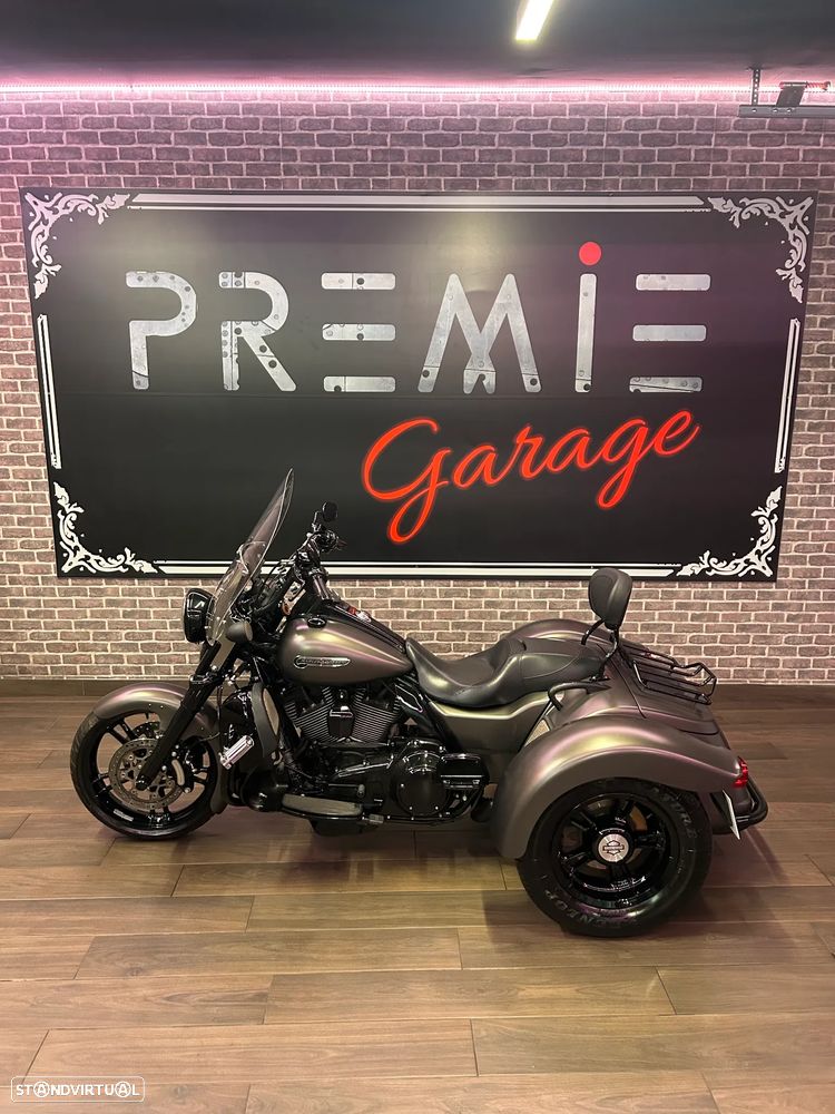 Harley-Davidson FLT FLRT FREEWHEELER - 5