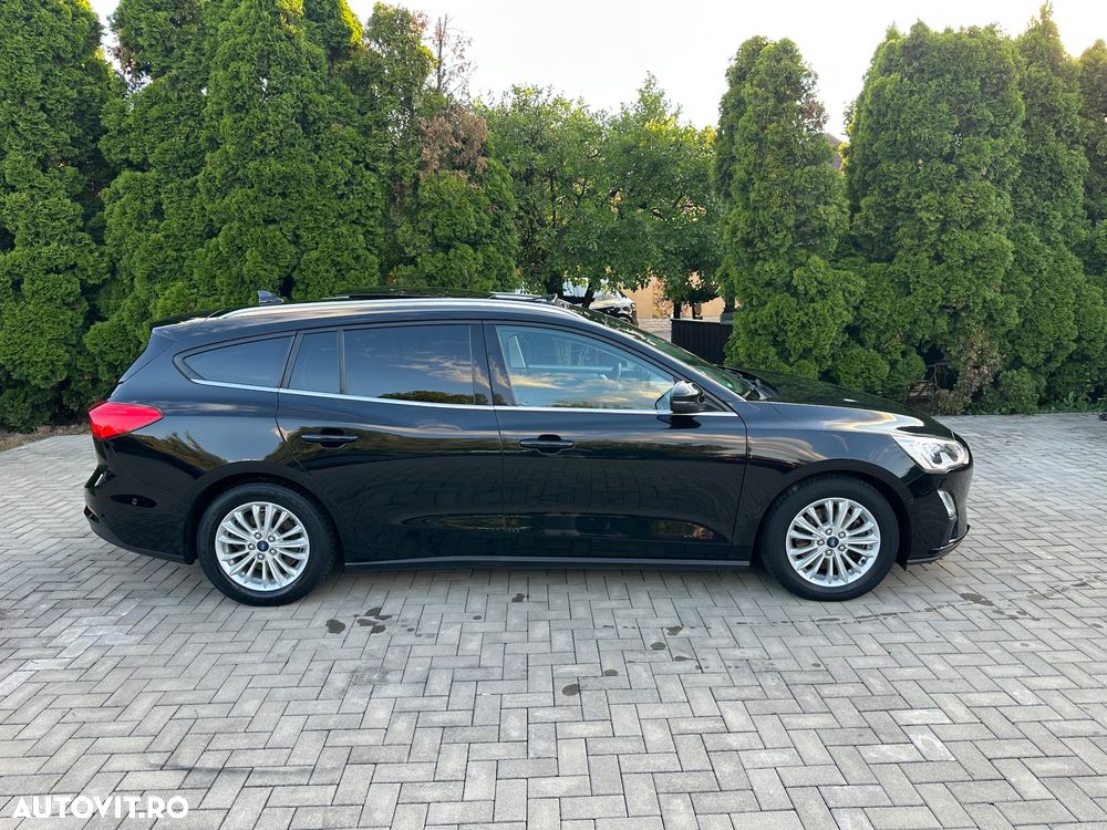 Ford Focus 2.0 EcoBlue Start-Stopp-System TITANIUM X - 12