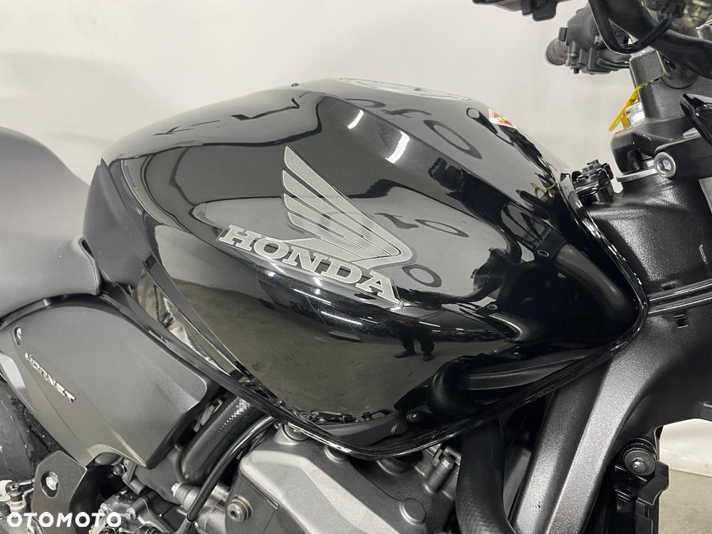 Honda Hornet - 21