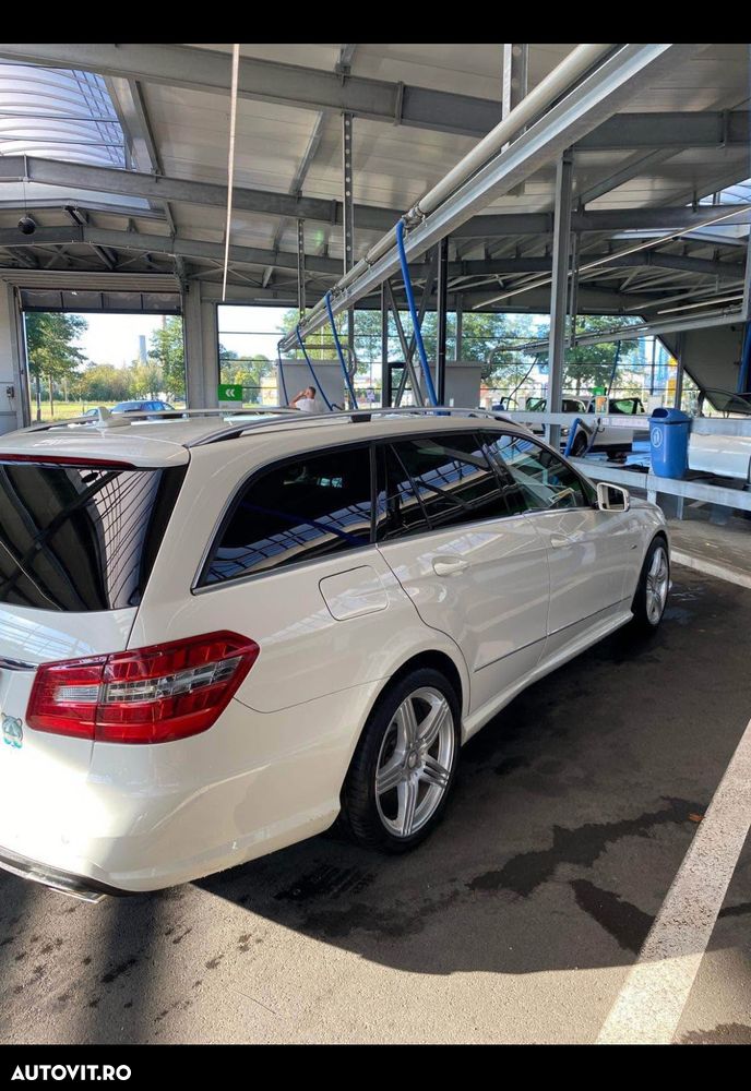 Mercedes-Benz E 350 T CDI DPF BlueEFFICIENCY 7G-TRONIC Avantgarde - 6