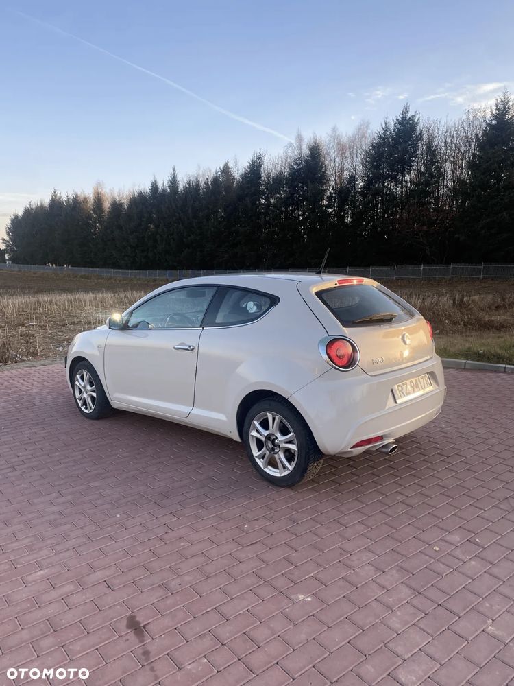 Alfa Romeo Mito 1.3 JTDM Distinctive - 5