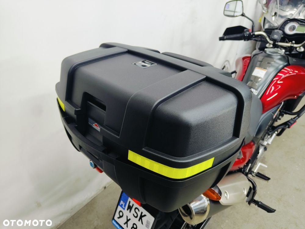 Suzuki DL - 13
