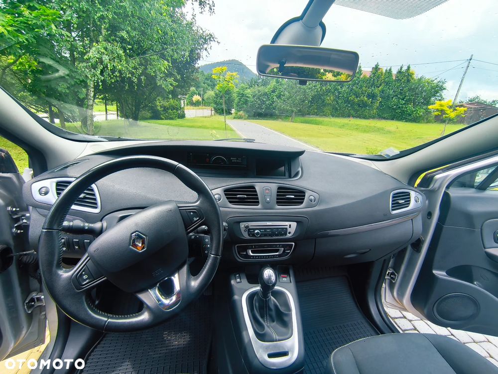 Renault Scenic 1.5 dCi Limited - 5