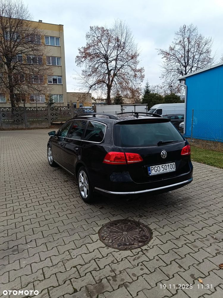 Volkswagen Passat 2.0 Blue TDI DSG SCR Highline - 16