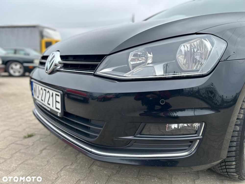 Volkswagen Golf 1.6 TDI BMT Comfortline - 11