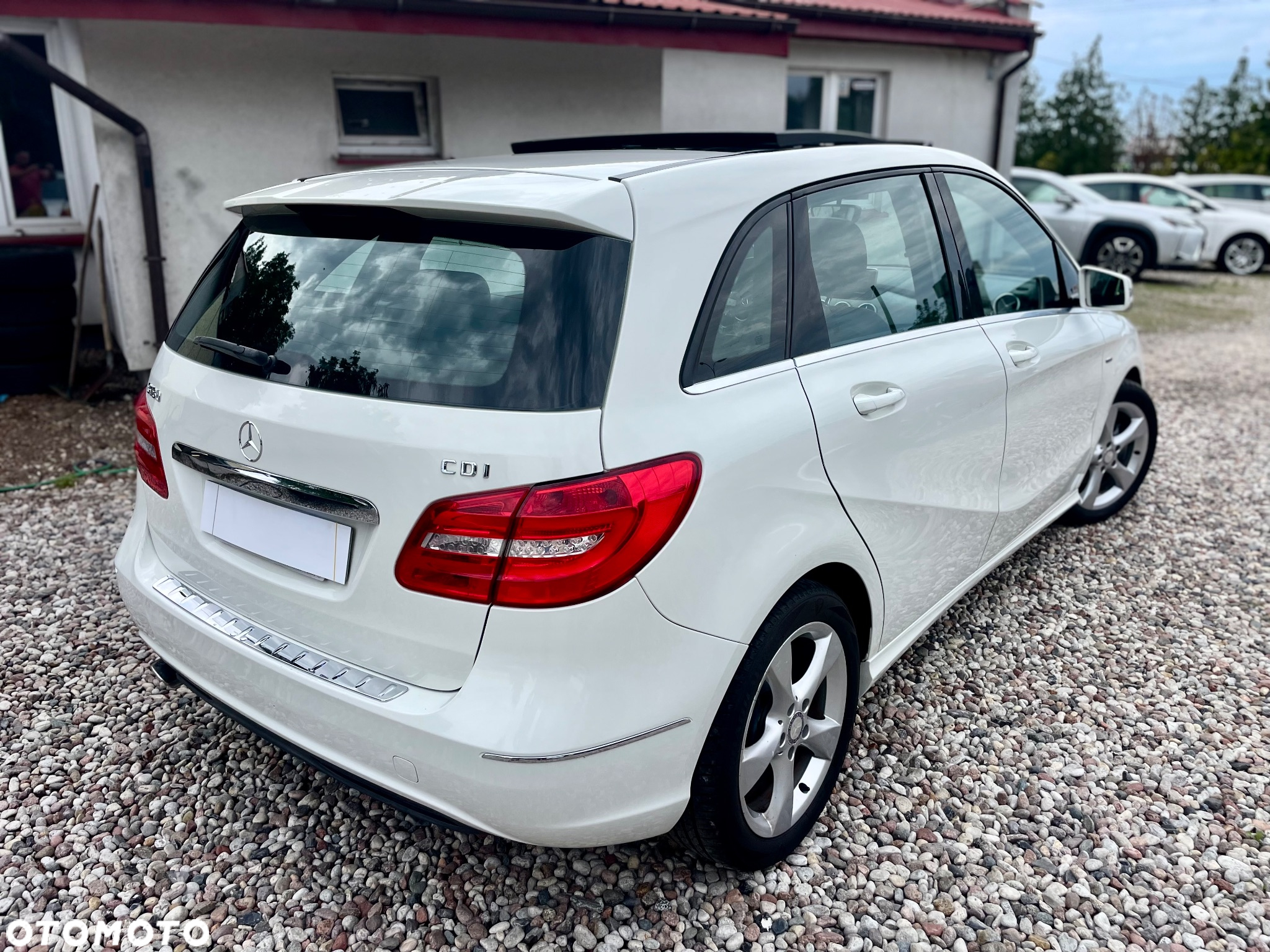Mercedes-Benz Klasa B 180 CDI BlueEFFICIENCY EDITION 1 - 2