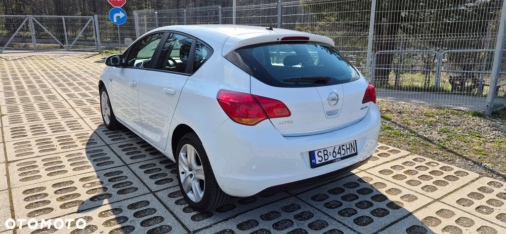 Opel Astra 1.4 ecoFLEX - 7