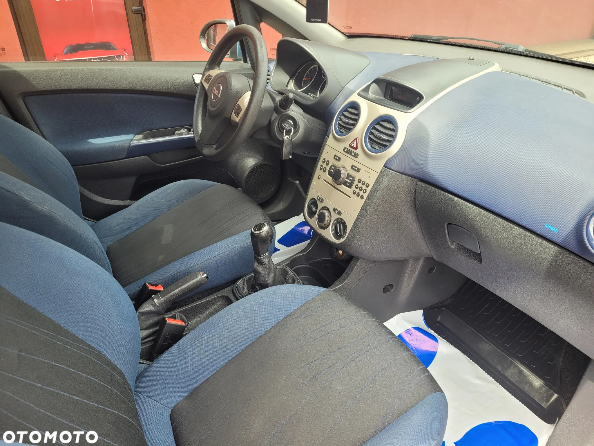 Opel Corsa 1.4 16V Enjoy - 9