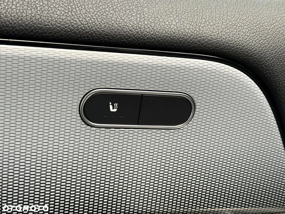 Mercedes-Benz GLA 180 d Business Edition - 11