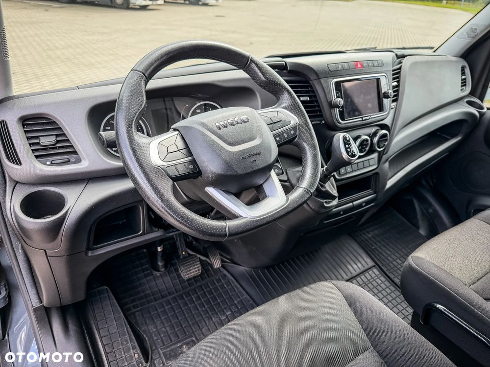 Iveco Daily 35S18HA8 V MY22 L4H3 3.0 Diesel 180 KM AT8 ZF! - 32