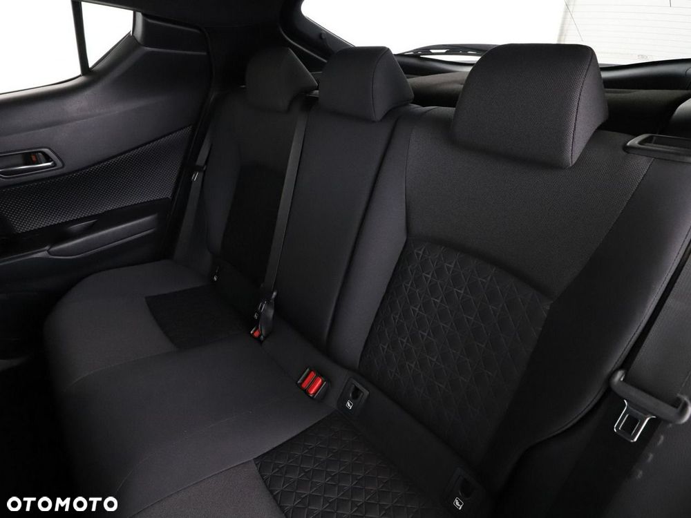 Toyota C-HR 2.0 Hybrid Style - 18