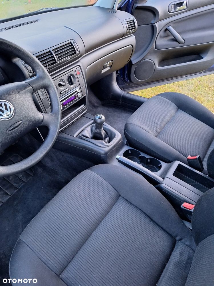 Volkswagen Passat 2.0 Trendline - 8