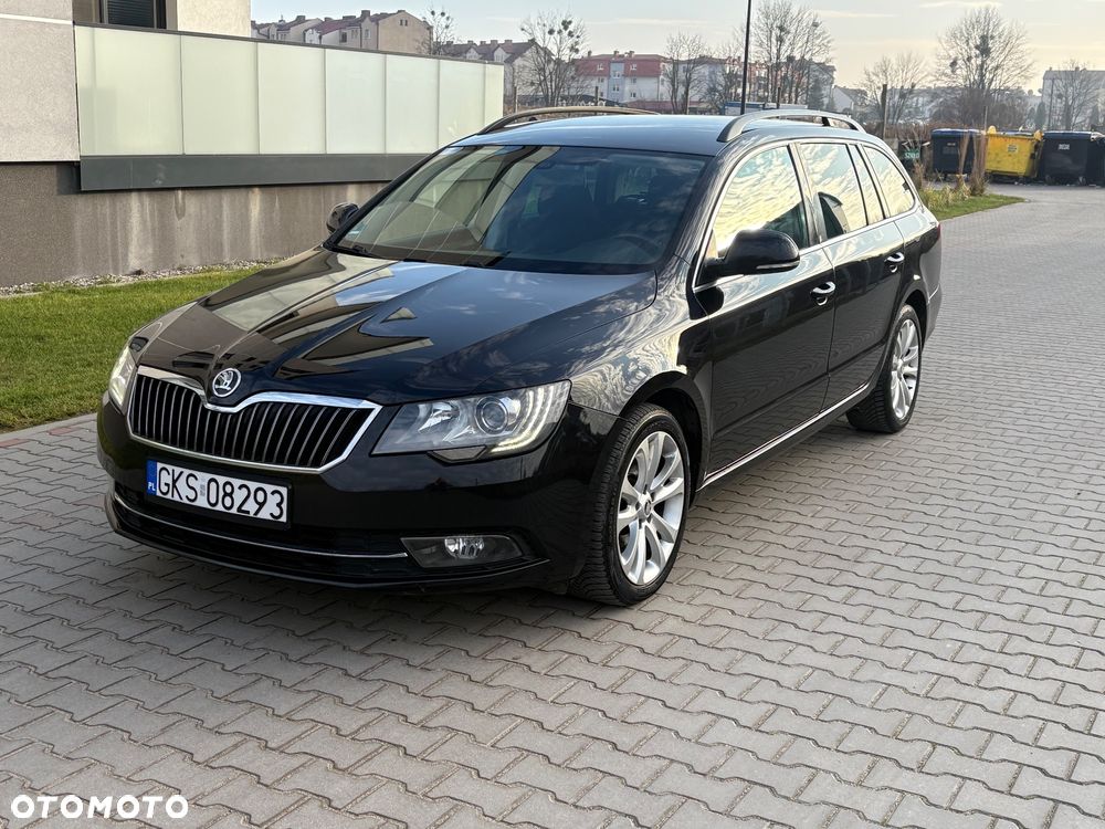 Skoda Superb 2.0 TDI Green tec DSG Elegance - 1