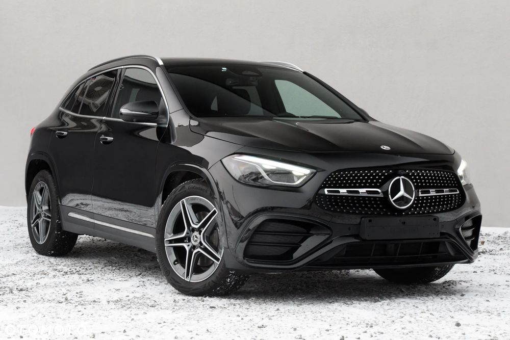 Mercedes-Benz GLA 200 d 4Matic 8G-DCT AMG Line - 2