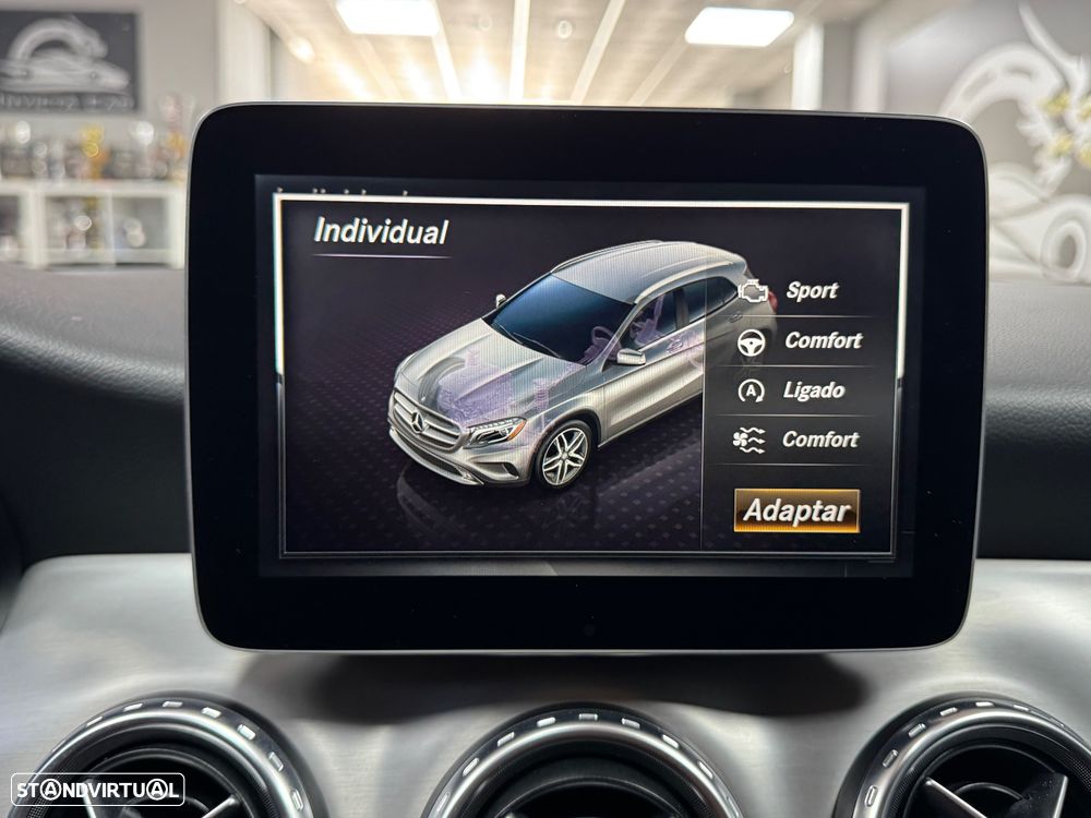 Mercedes-Benz GLA 200 d 4Matic 7G-DCT AMG Line - 39