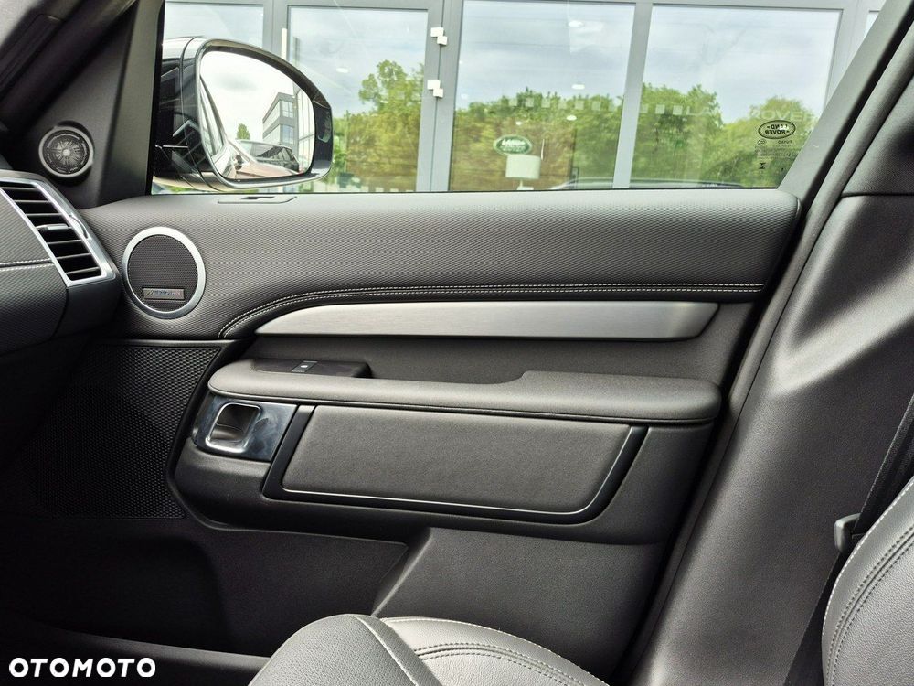 Land Rover Discovery - 36