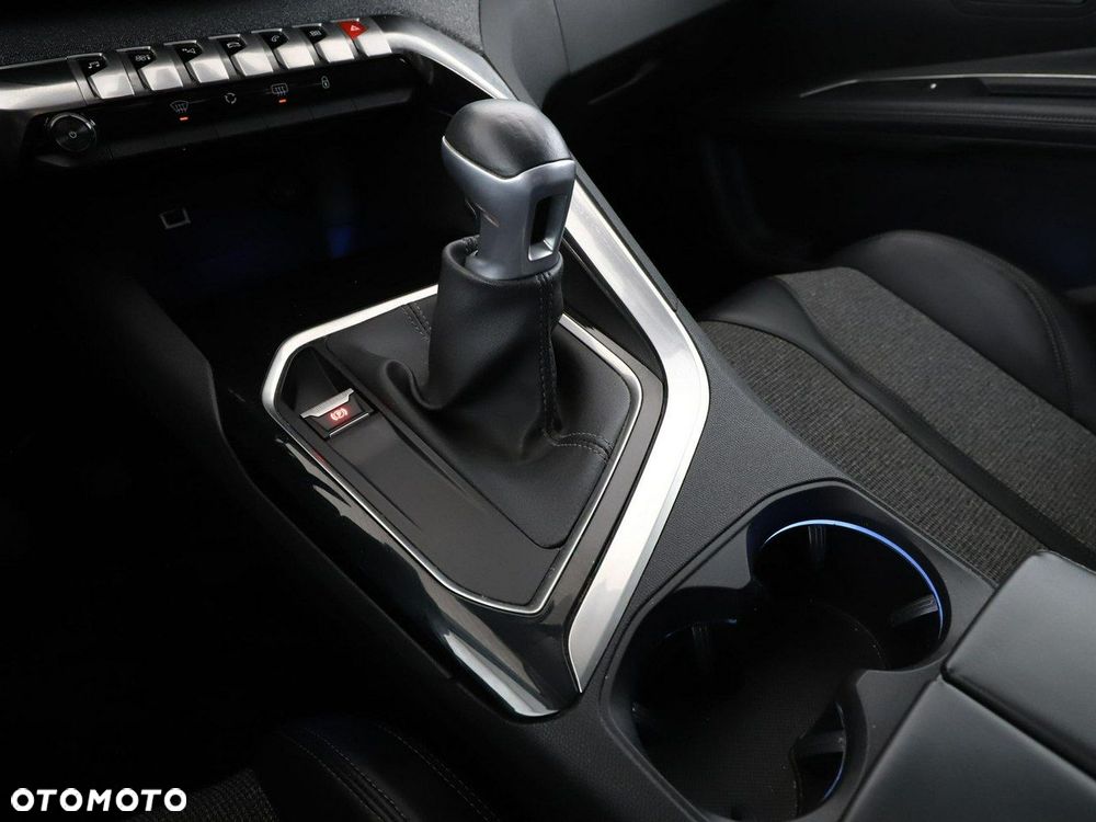 Peugeot 5008 1.5 BlueHDi Allure S&S - 31