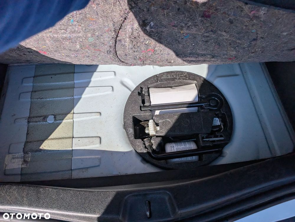 Renault Modus 1.2 16V TCE Limited - 12