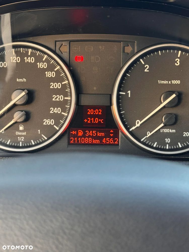 BMW Seria 3 320d Efficient Dynamics - 10