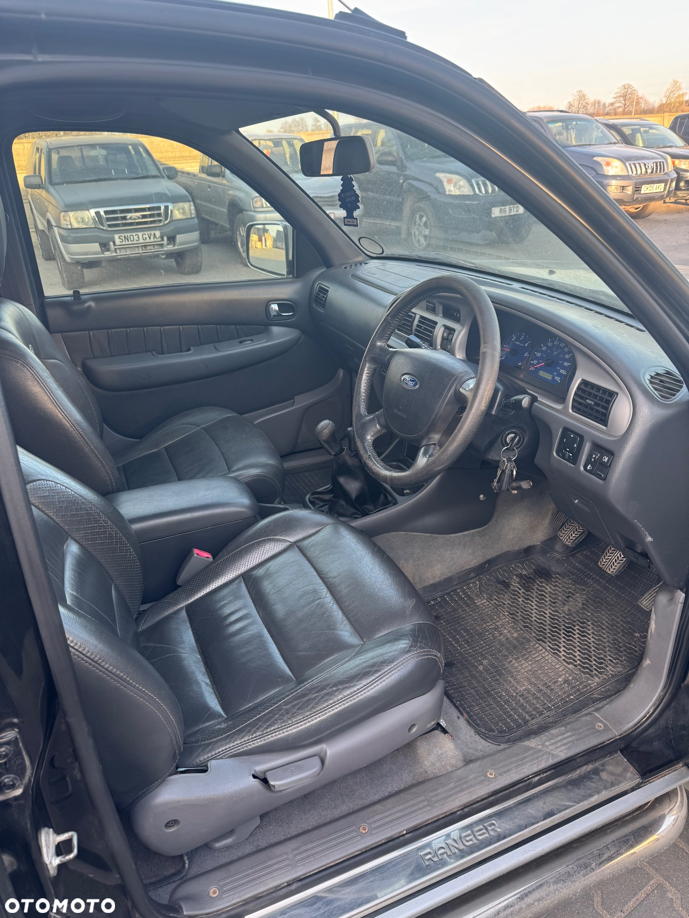 Ford Ranger Pick-Up 4x4 XLT Limited - 13