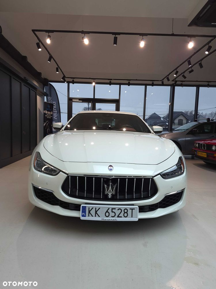 Maserati Ghibli - 3