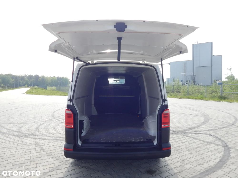 Volkswagen Transporter T-6 Long Klima - 21