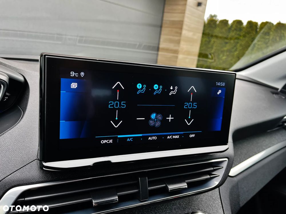 Peugeot 3008 1.2 PureTech Road Trip S&S - 30