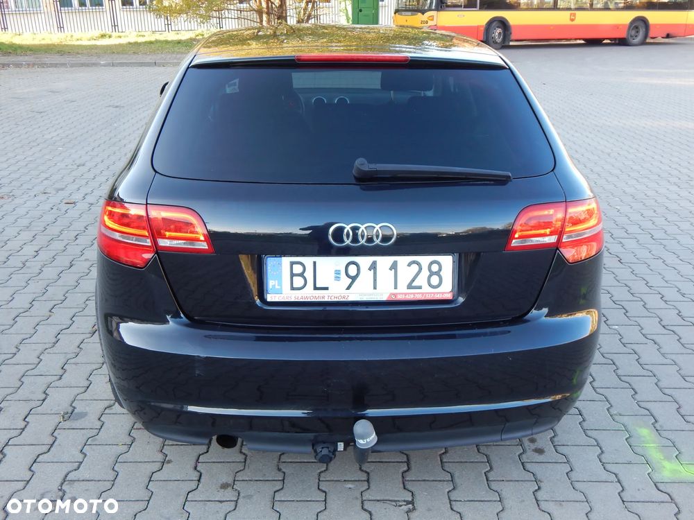 Audi A3 Sportback 1.6 TDI Ambition - 11