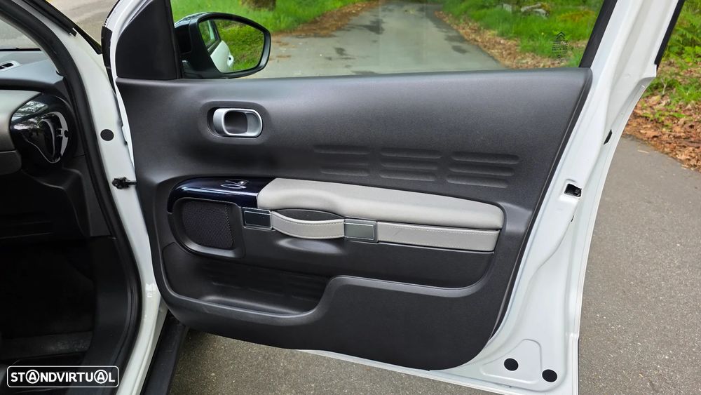 Citroën C4 Cactus BlueHDi 100 Stop&Start C-SERIES - 21