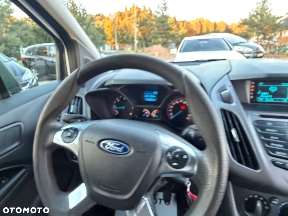 Ford Transit Connect - 21
