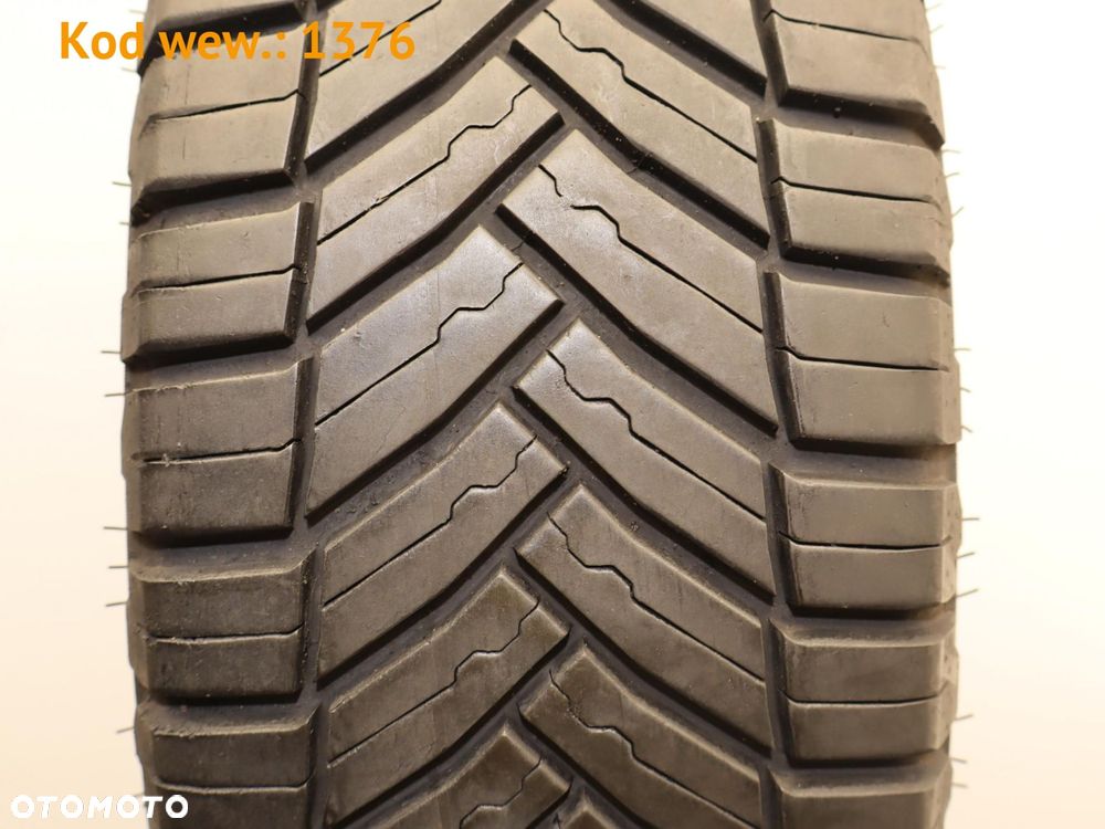 Michelin Agilis Cross Climate - 215/70 R15C - 7