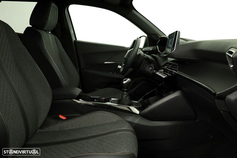 Peugeot 2008 1.2 PureTech Allure - 19