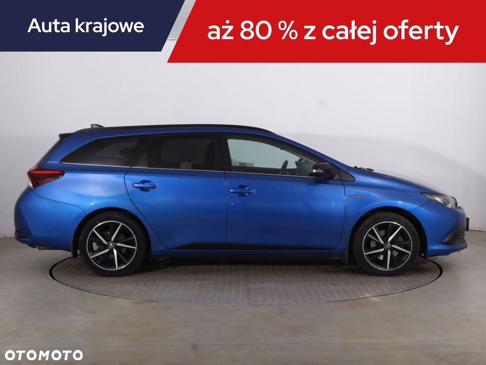 Toyota Auris - 8