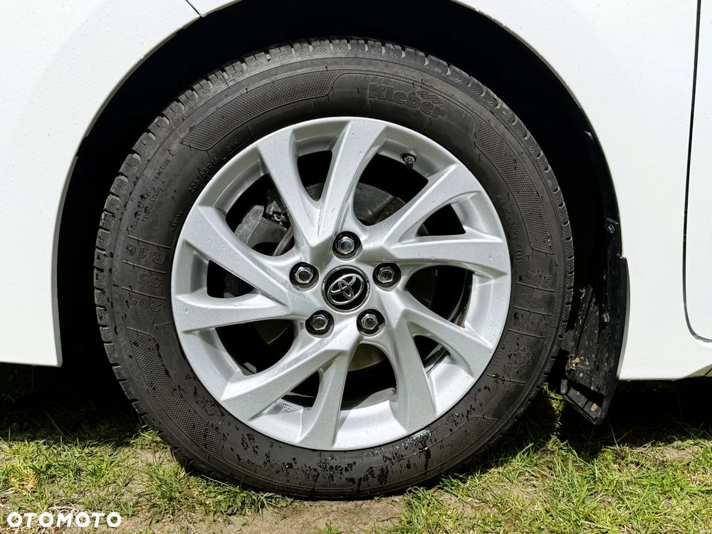 Toyota Corolla 1.6 Comfort - 6