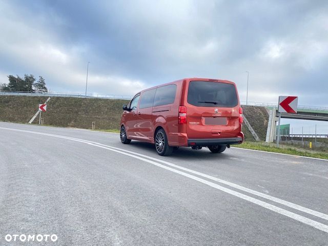 Peugeot Traveller - 5
