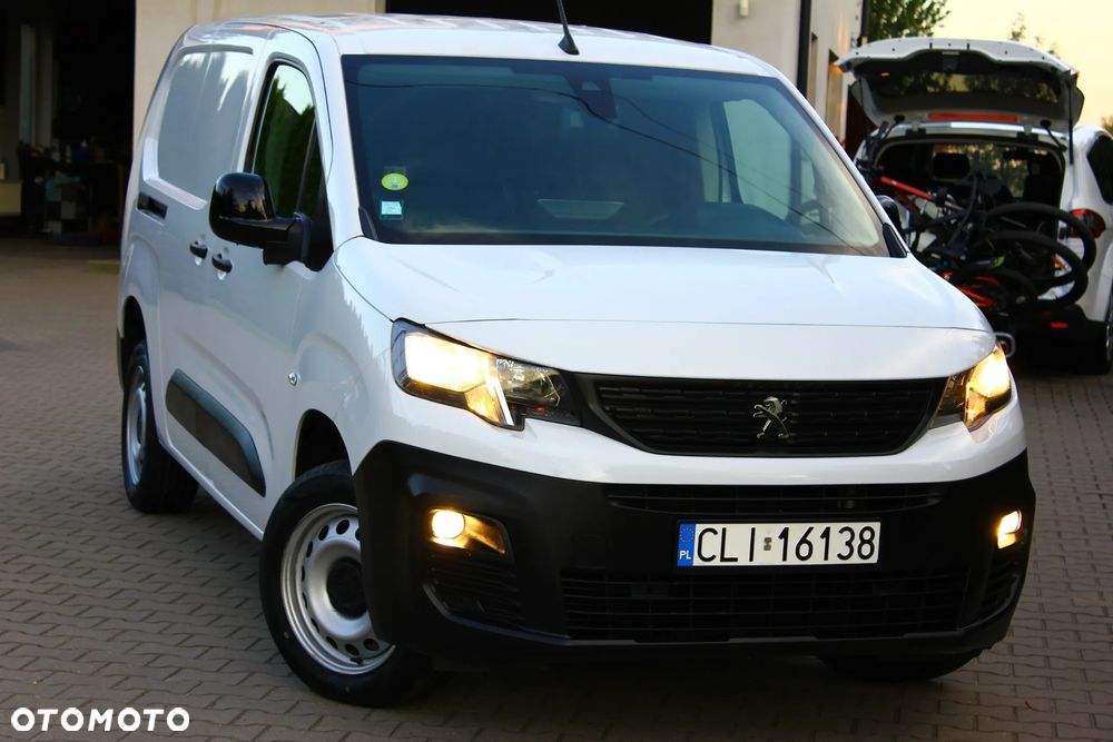 Peugeot PARTNER 1.5HDI 130KM AUTOMAT 8 BIEGÓW LONG DŁUGI 3 OSOBOWY PERFEKT AUTO NAVIGACJA KAMERY,ASYSTENTY,VF23% - 4