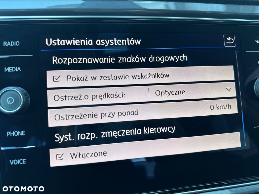 Volkswagen T-Roc 1.5 TSI GPF ACT IQ Drive DSG - 22