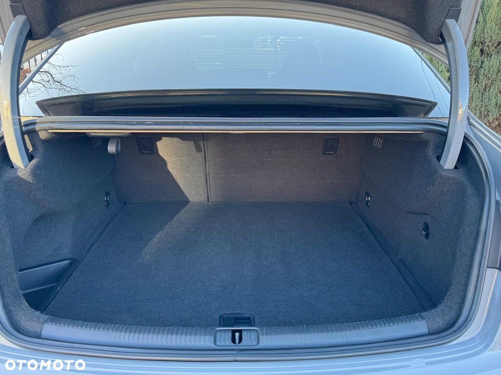 Audi RS3 Limousine 2.5 TFSI Quattro S tronic - 17