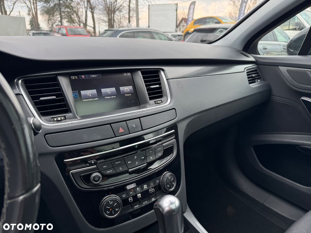 Peugeot 508 BlueHDi 180 EAT6 Stop&Start Allure - 14