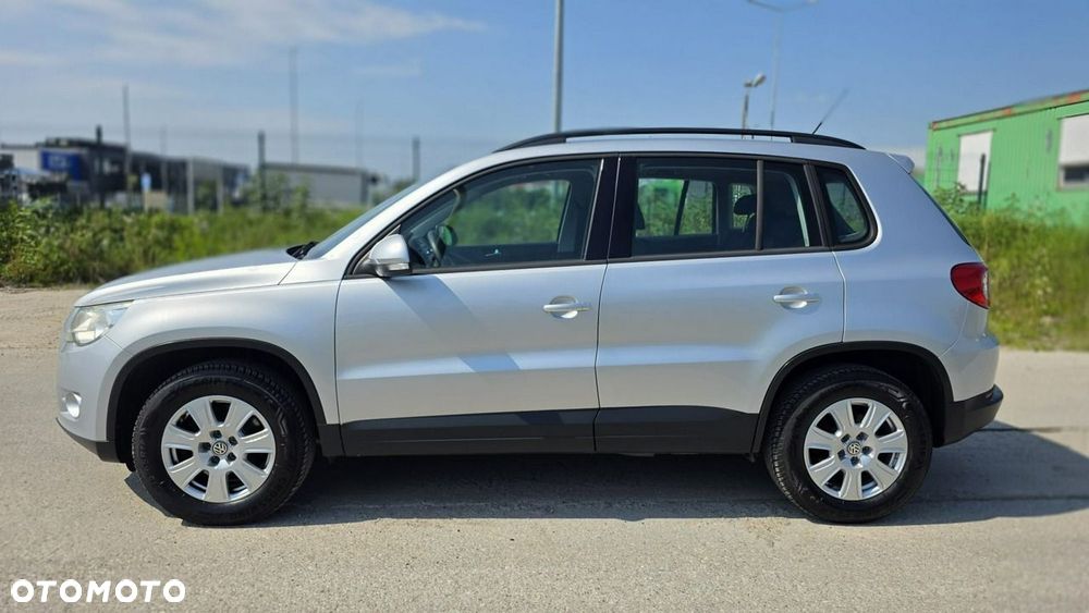 Volkswagen Tiguan - 5