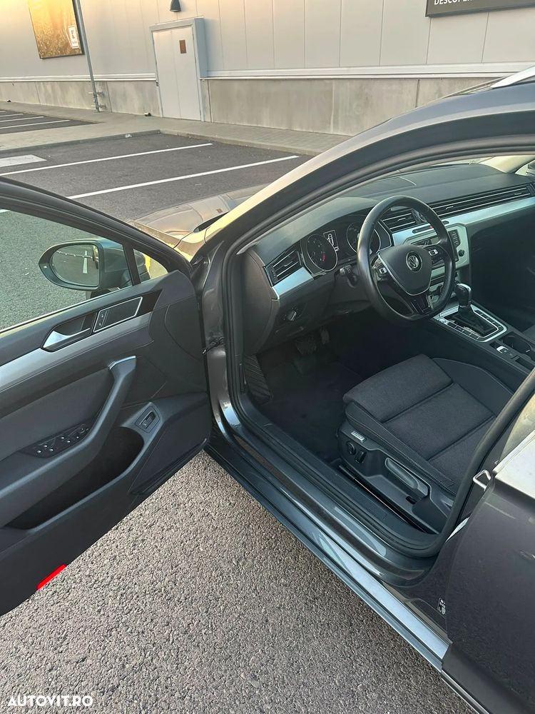 Volkswagen Passat 1.4 TSI BlueMotion Technology DSG Comfortline - 19