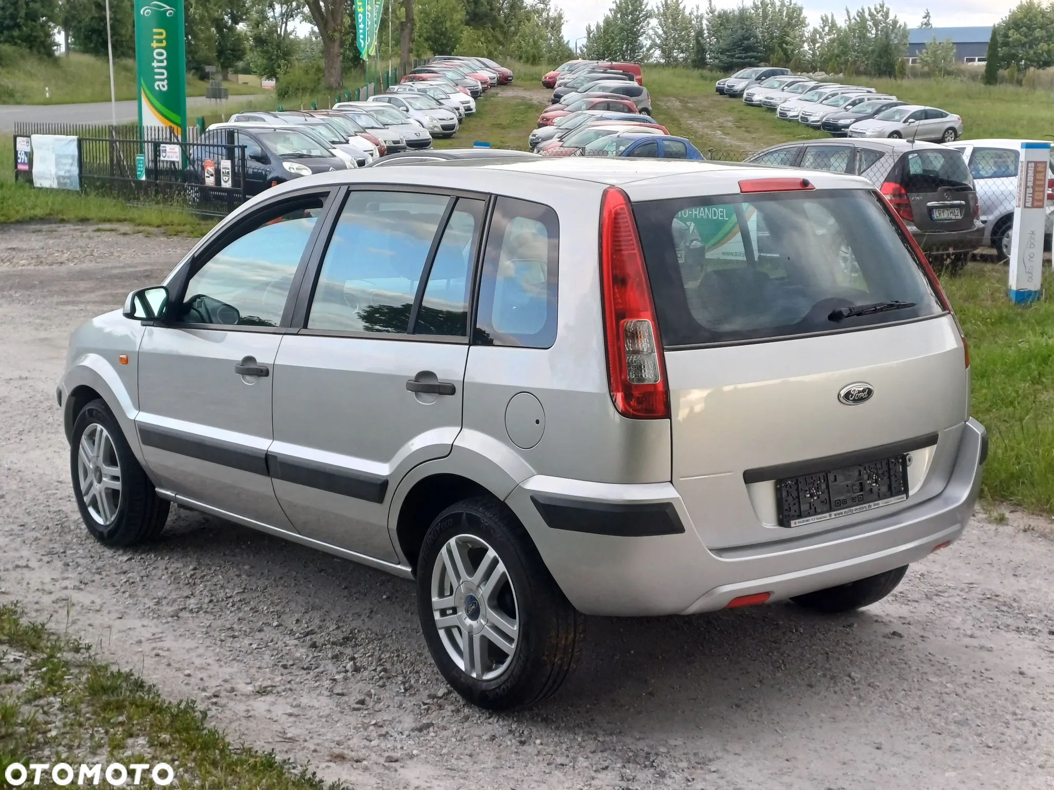 Ford Fusion 1.4 Ambiente - 9
