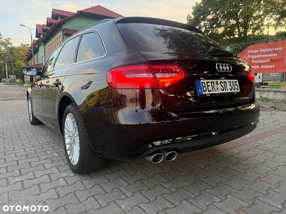 Audi A4 Avant 2.0 TDI DPF clean diesel multitronic Attraction - 12