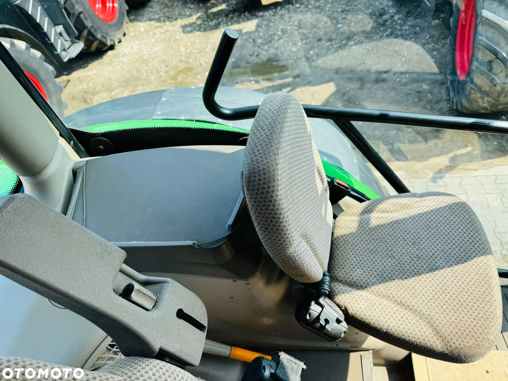 John Deere 6170R - 8