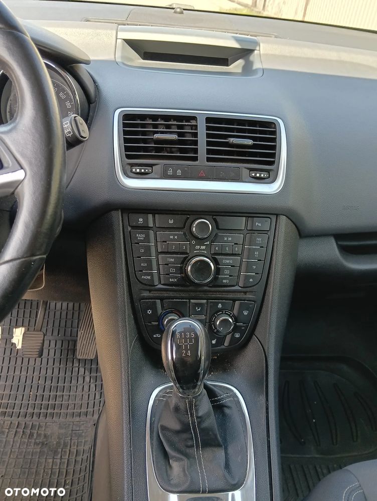 Opel Meriva - 13